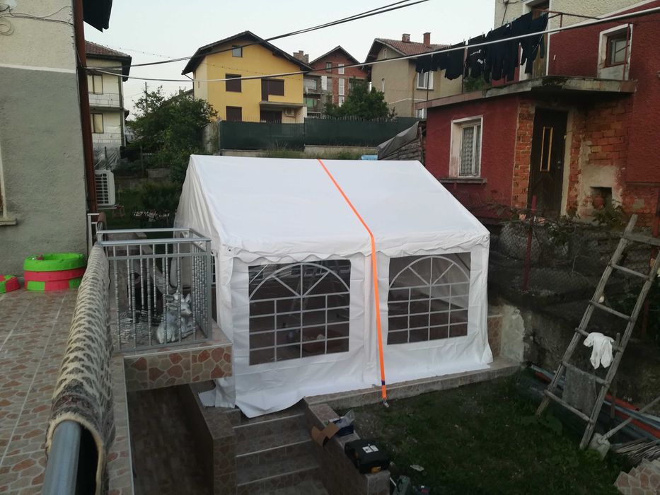 Шатра 4X4 м PROFESSIONAL - 50мм тръби, 100% водоустойчив PVC 550 гр/м2