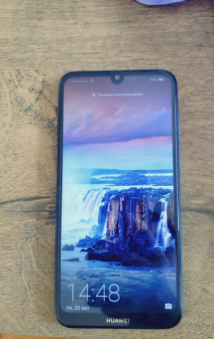 смартфон Huawei Y7 Prime 2018