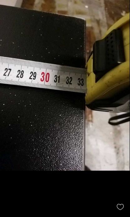 Стелажи за магазин