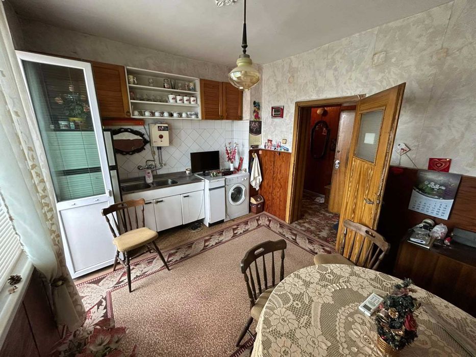 Продава се Двустаен апартамент в Монтана, Идеален център - 73 кв.м за 1370 €/кв.м - Снимка #9