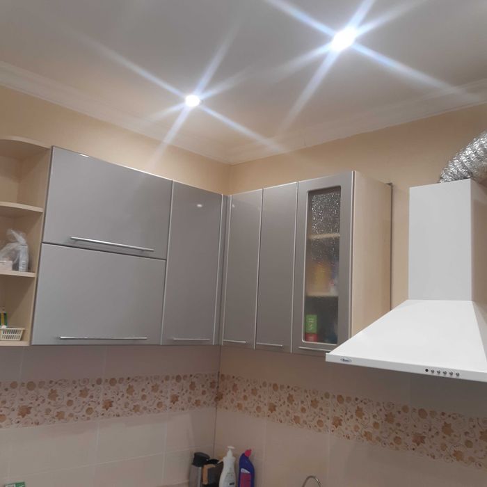 Продам 2 комн. квартиру в самом центре Караганды