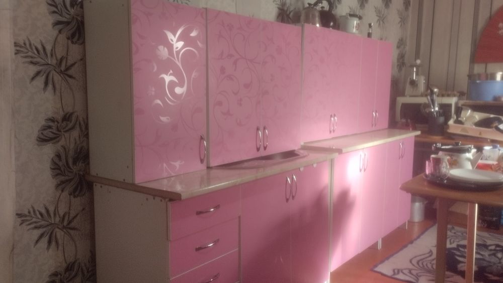 Продам мебел срочно