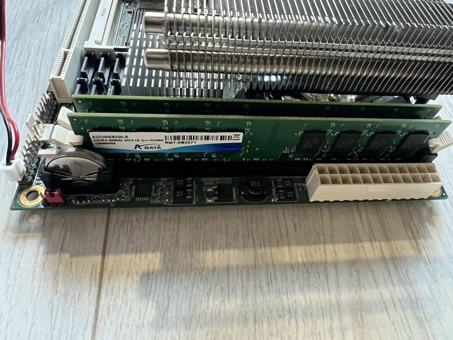 Placa baza Industriala Commell LV-676 LGA775,Intel Q6600,4GB DD2,I/O