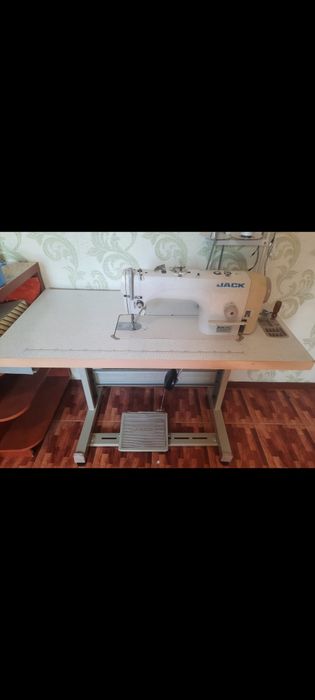 Швейная машинка промышленная