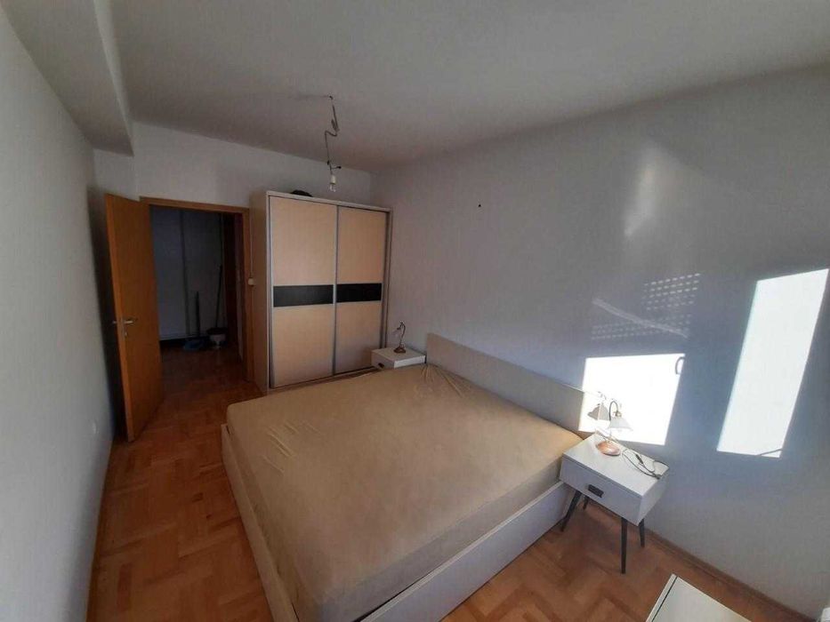 Дава се под наем Двустаен апартамент в Бургас, Възраждане - 56 кв.м за 239.7 € - Снимка #5