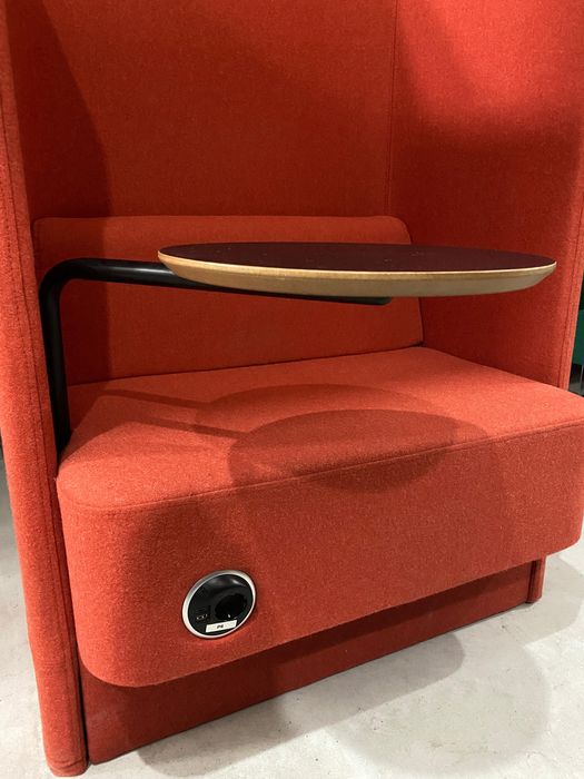 Fotoliu Acustic Lounge cu Spătar Înalt și Măsuță