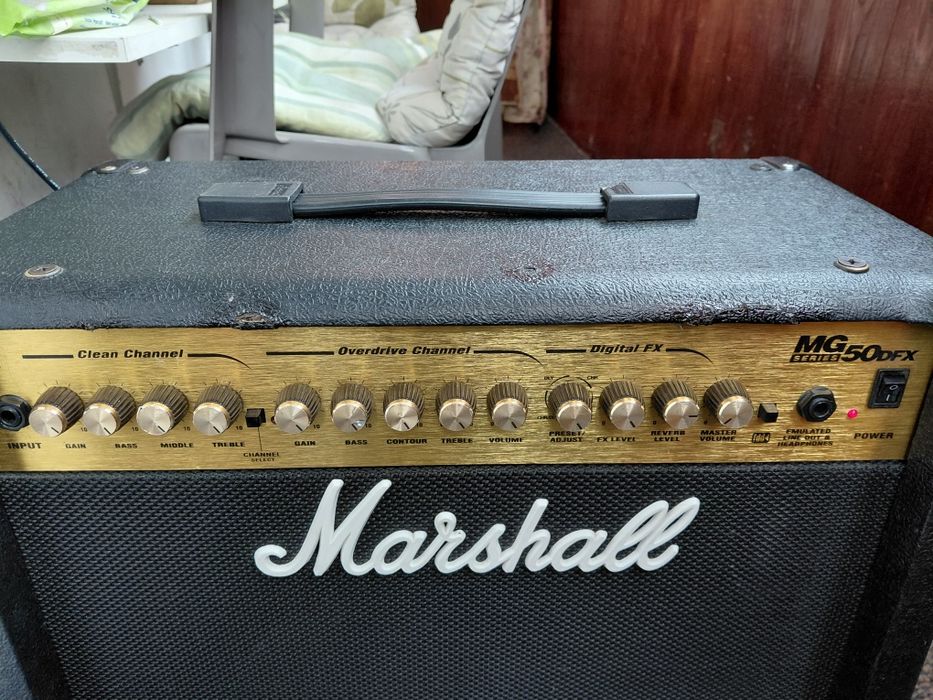 Amplificator chitară Marshall model MG  series  50DFX