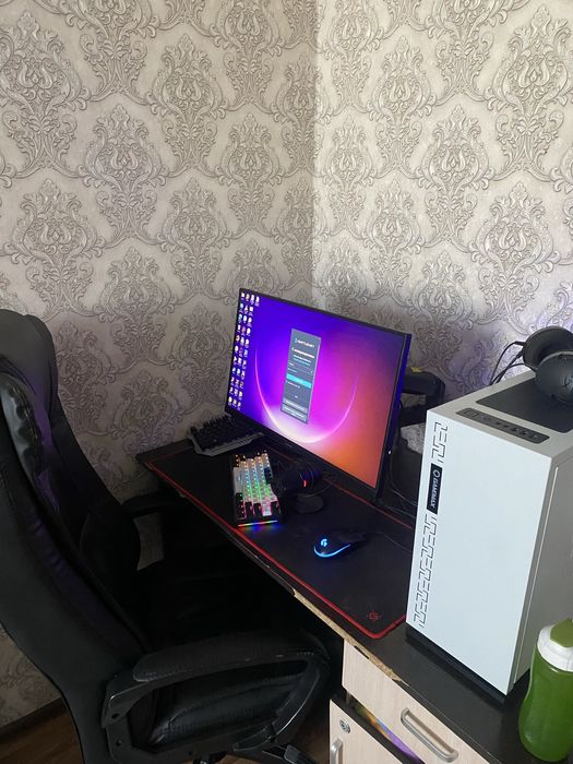 Продам комьпьютер