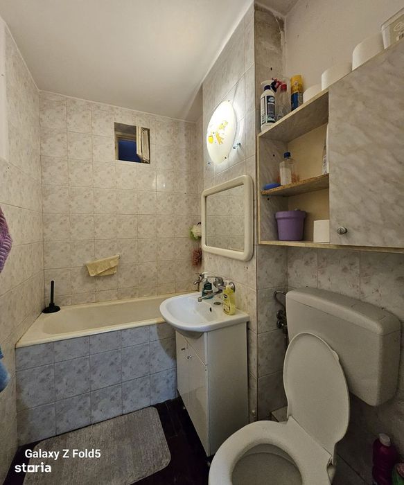 Apartament 2 camere – Str.  Splaiul Crisanei – 200 €/lună