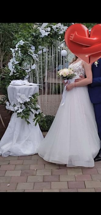 Свадебное платье