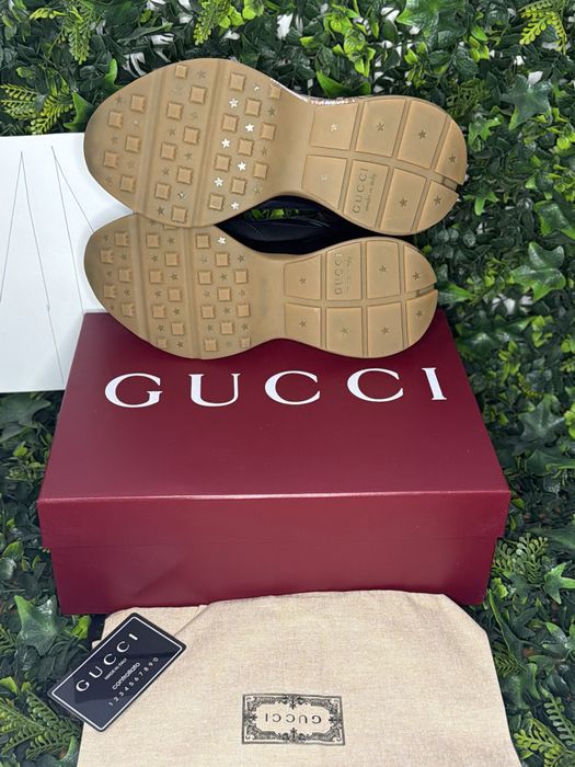 Adidași/Sneakers Gucci Rhyton black leather tiger