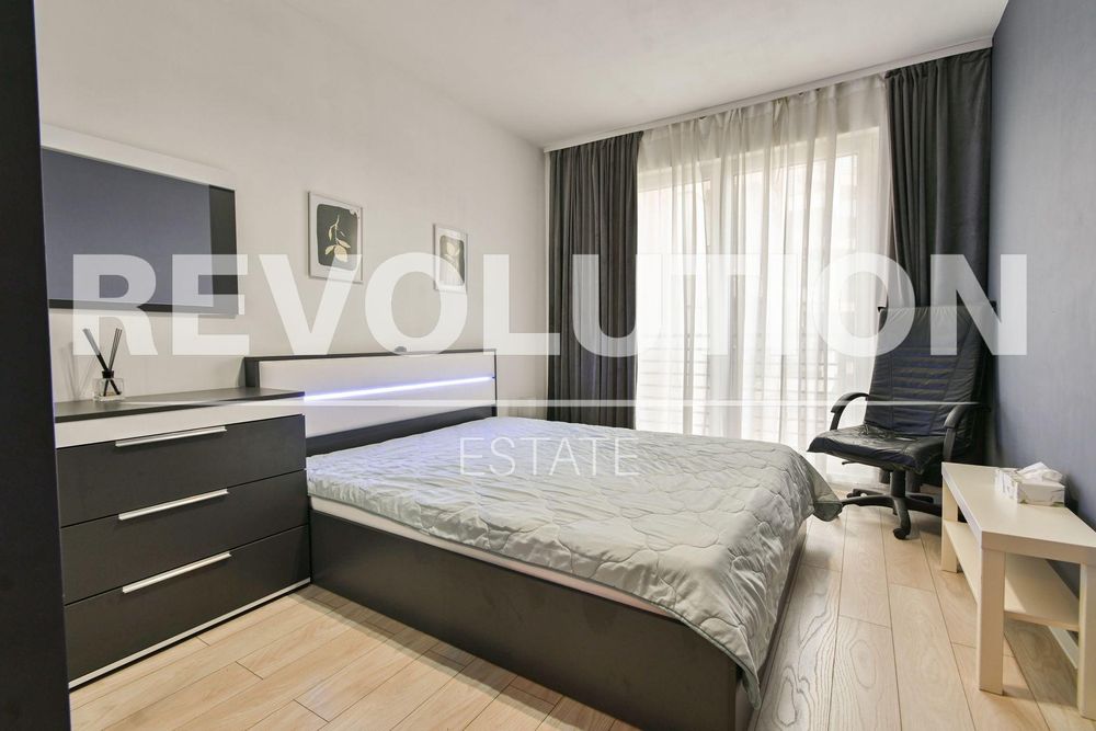 Двустаен апартамент с ПАРКОМЯСТО в ж.к. Малинова долина.