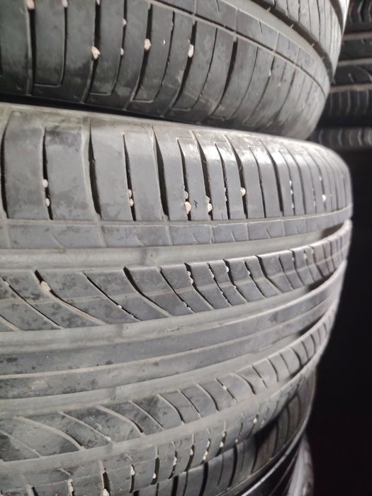 Продам 2 шины чязор 17 родные