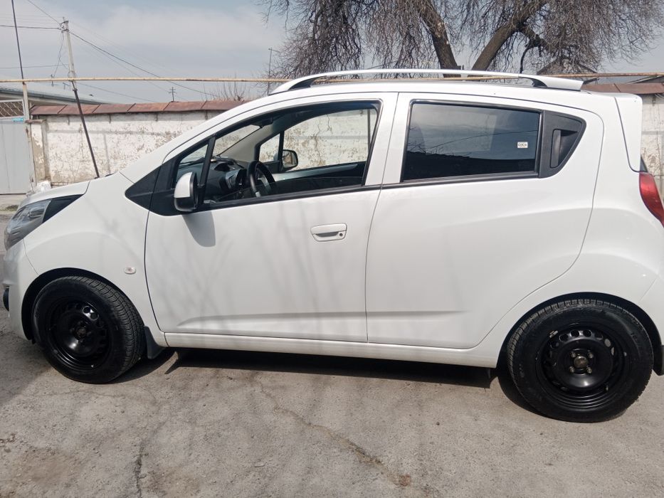 Spark avtomat 2020 yil 8300