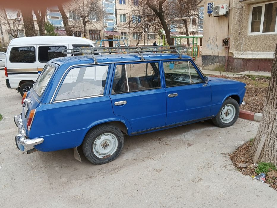 Продам машину VAZ 2102