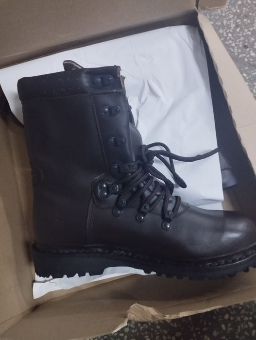 Bocanci militari combat