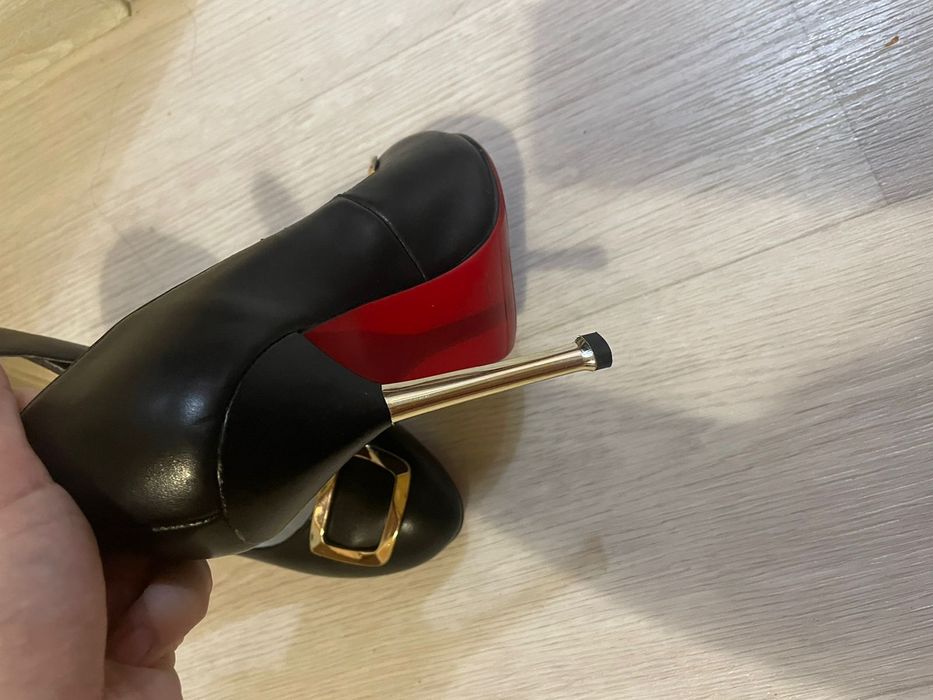 Продам туфли чёрный