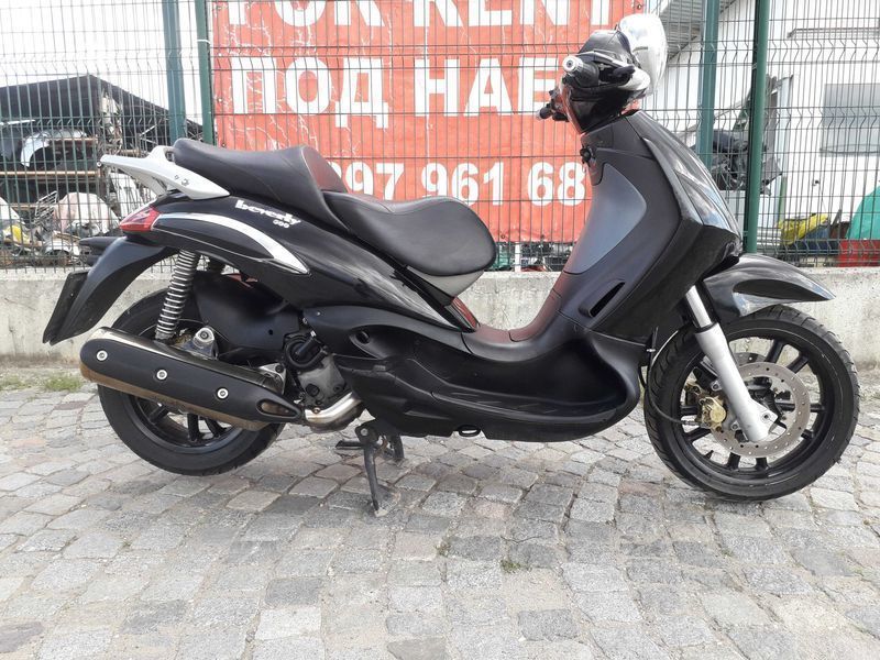 Piaggio beverly Пиаджо Бевърли скутер мотор мотоциклет НА ЧАСТИ