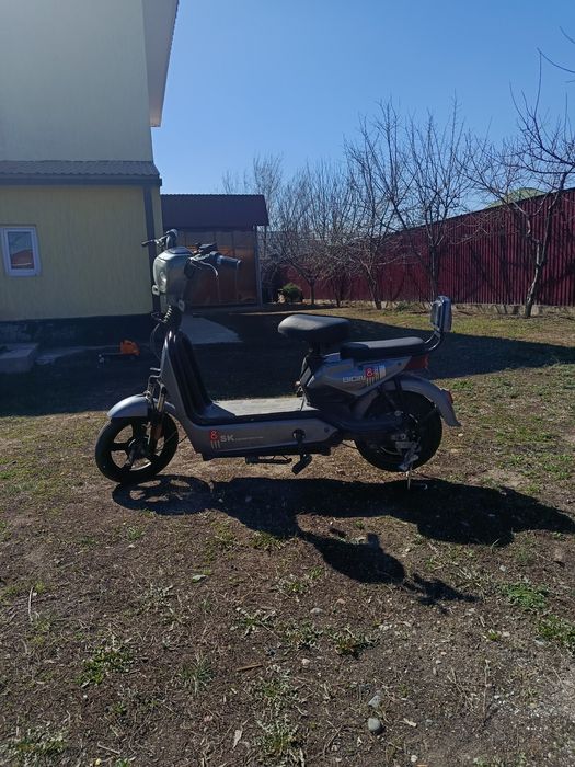 Электр скутр ск8