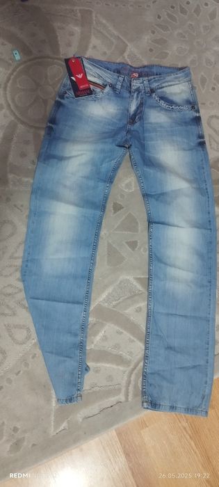 Голубые   джинсы