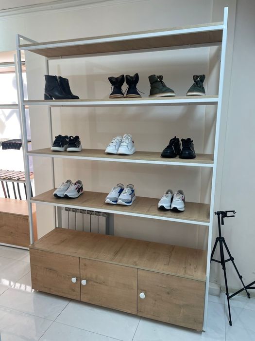 Громоздкие шкафы и полки