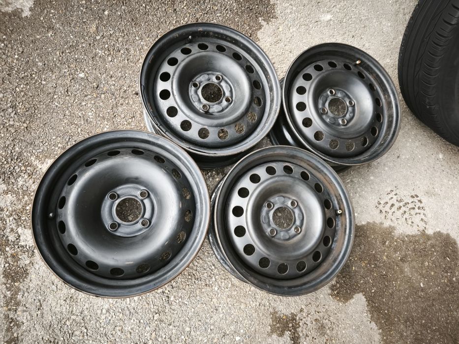 14" оригинални железни джанти за Renault Clio/Nissan Micra.