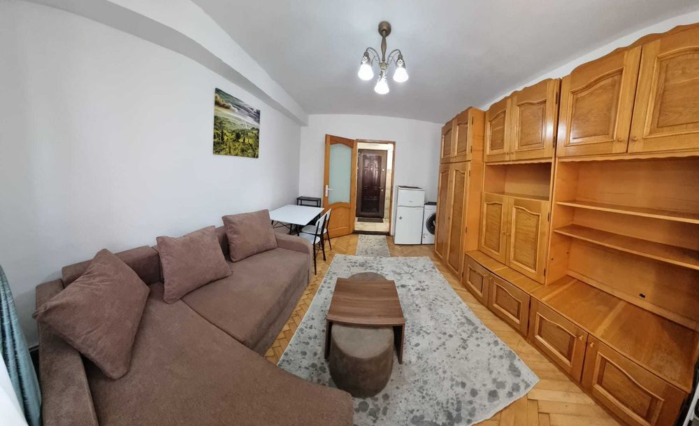 Inchiriez garsoniera renovata, utilata si mobilata, etaj 1 in Sibiu - zona Lazaret. Direct proprietar