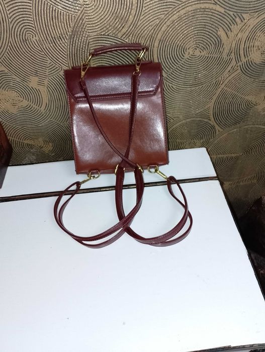 Дамска чанта на Марк Шантал , дамски ранички и чанта,,клъч"