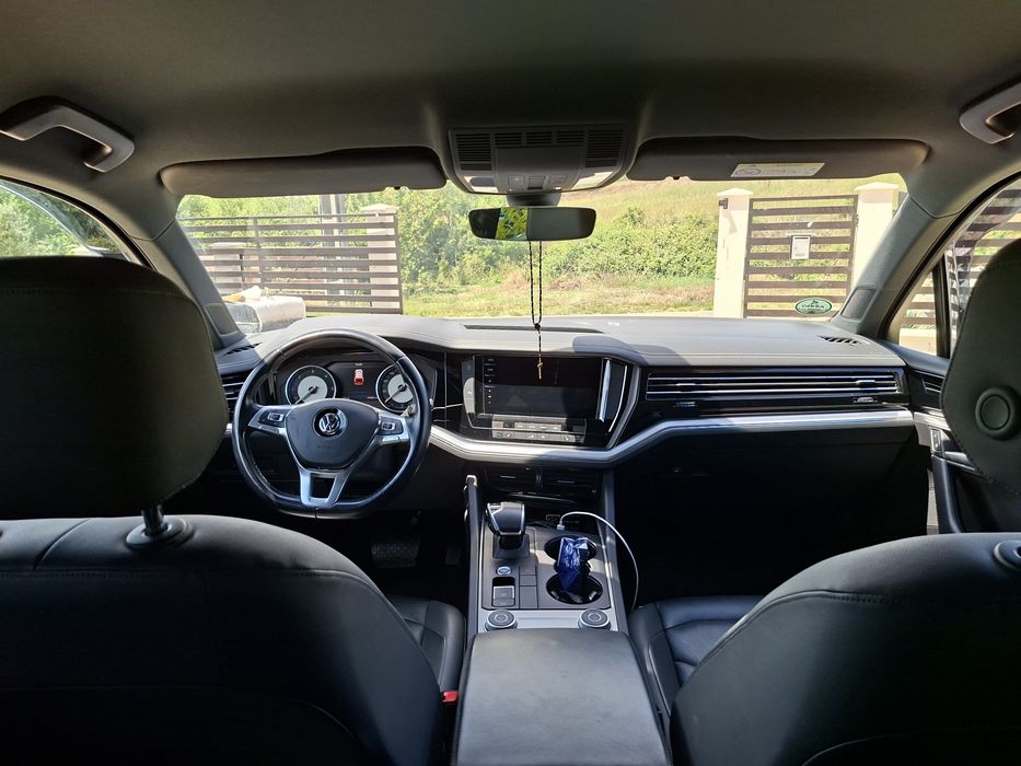 VOLKSWAGEN Touareg 2019 — imagine 4