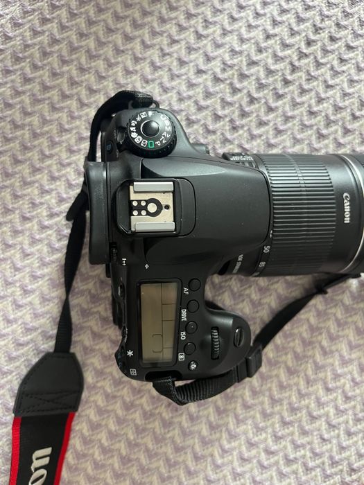 Фотоаппарат Canon EOS 60D
