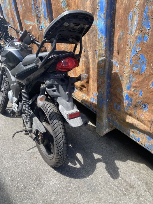 HONDA CBF 125 cc / ХОНДА ЦБФ 125 кубика НА ЧАСТИ