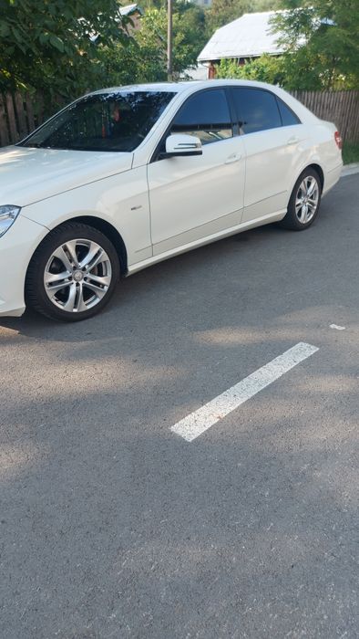 Mercedes e220 de vânzare