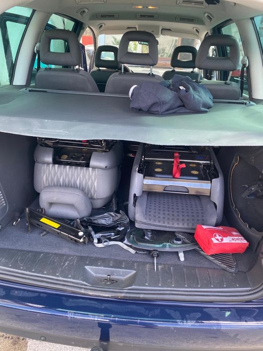 SEAT Alhambra 2009 — imagine 4