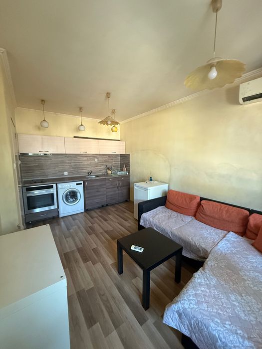 Продава се Двустаен апартамент в Пловдив, Мараша - 38 кв.м за 2948 €/кв.м - Снимка #1