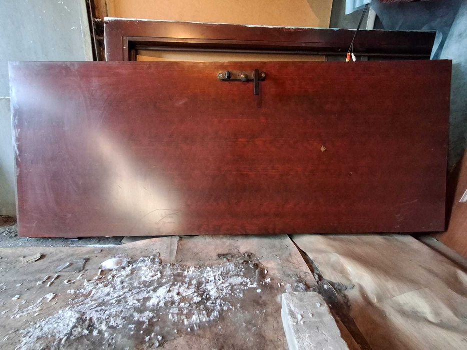 продам двери б/у в отличном состоянии