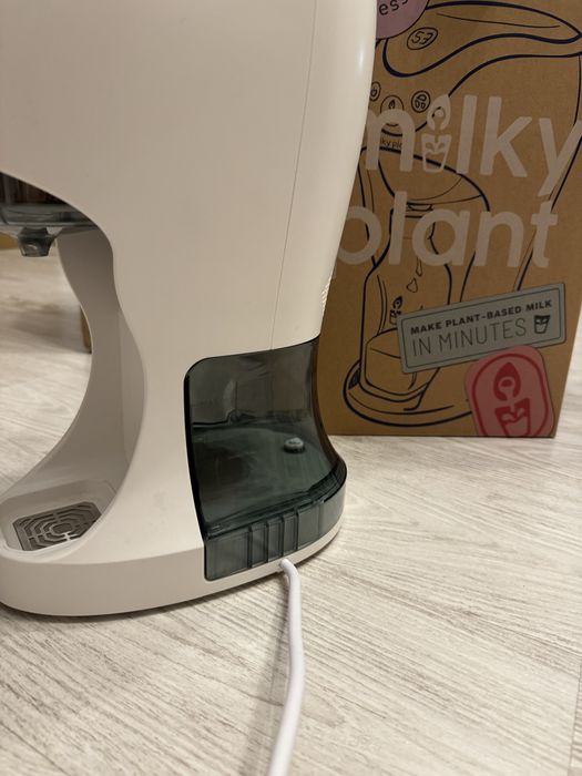 Milky Plant – Aparat automat pentru lapte vegetal