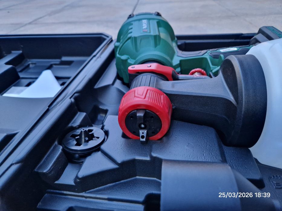 Aparat de vopsit Parkside 20v nou fara acumulator