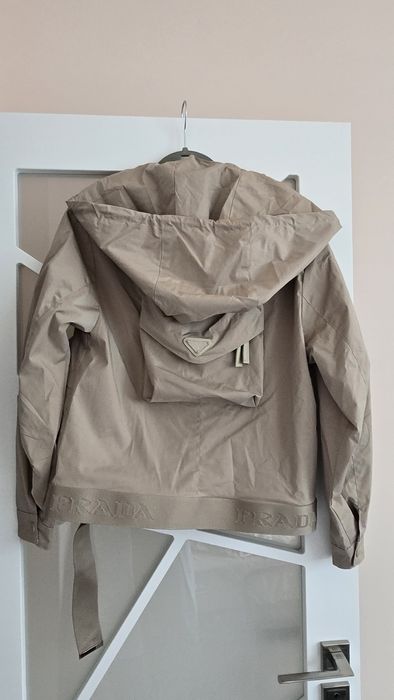 Дамско яке PRADA, ново, размер  S
