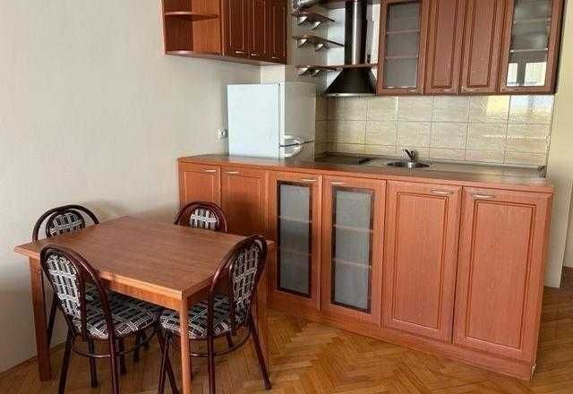 Продава се Тристаен апартамент в Бургас, Възраждане - 82 кв.м за 1657 €/кв.м - Снимка #4