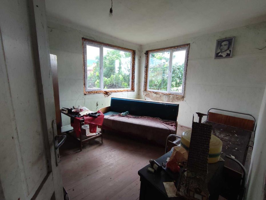 Продава се Къща в с. Лозен, Област Пазарджик - 160 кв.м за 294 €/кв.м - Снимка #9