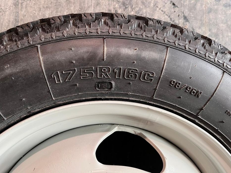 Продам запаску в сборе