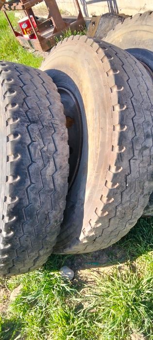 Продам шиины с дисками р12