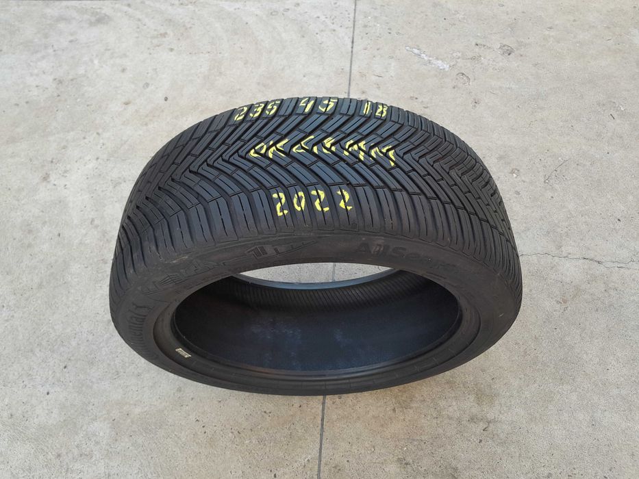 O anvelopa 235 45 18 continental allseason 6,8 mm dot 2022