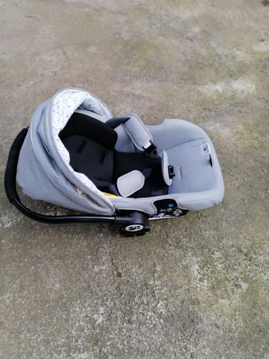 Бебешка количка Lorelli