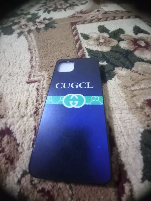 Чехол на Reno4sezl