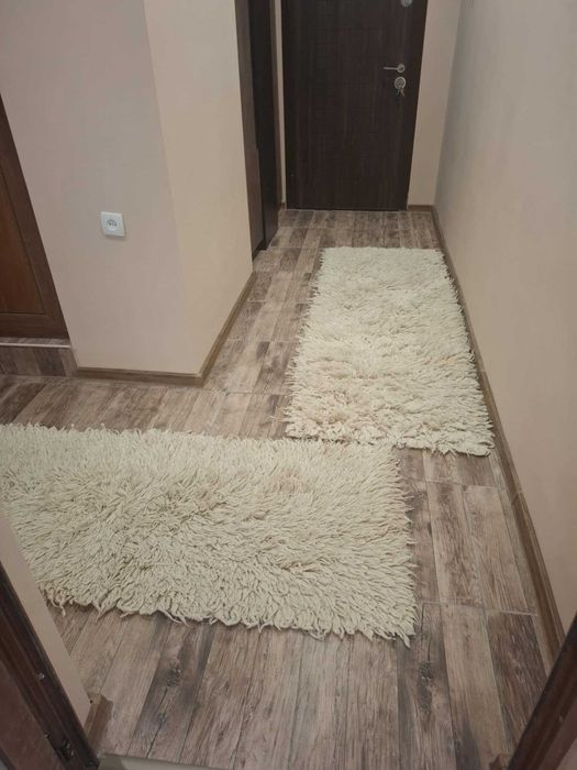 Дава се под наем Двустаен апартамент в Плевен, Идеален център - 70 кв.м за 408 € - Снимка #1