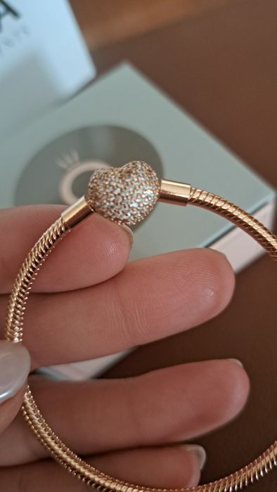 Гривна пандора любима