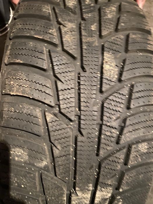 Гуми за МЛ Мерцедес 255/55R18