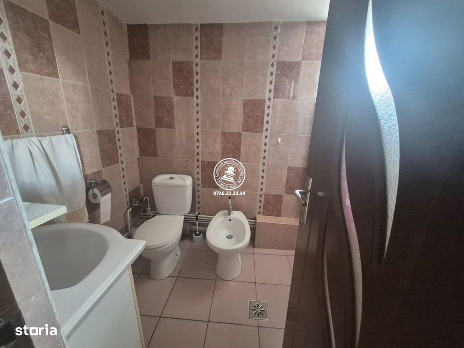 Apartament 3 camere decomandat Pacurari Iasi