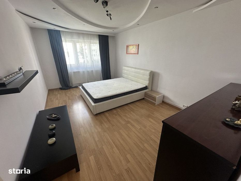 Apartament 2 camere decomandat zona Calea Dumbravii